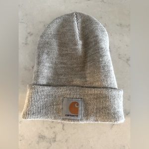 Light grey carhart beanie